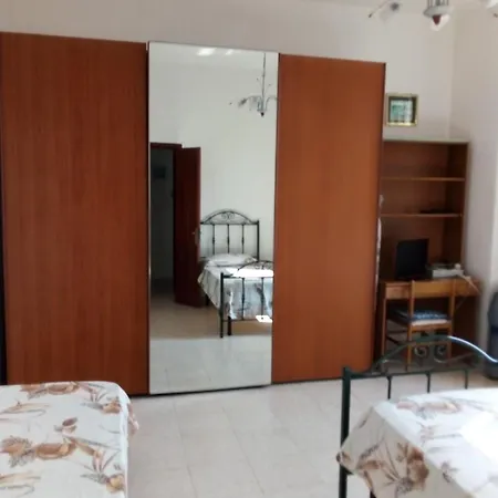 Mirabelli Vakantiehuis Tropea