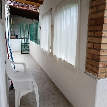 Tatil Evi Mirabelli Tropea