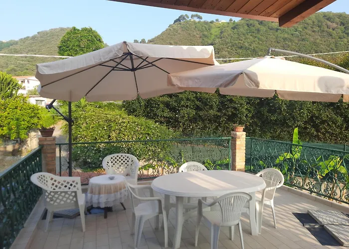 Mirabelli 特罗佩阿