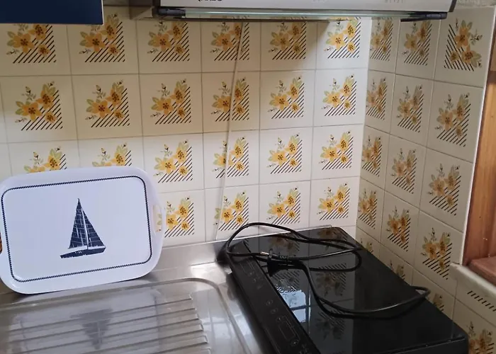 Mirabelli 度假居 特罗佩阿